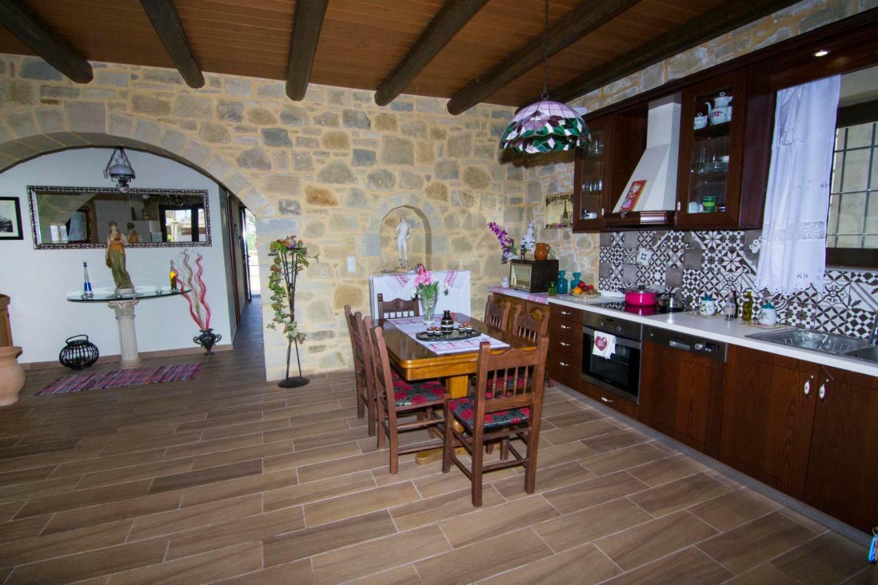 Villa Mansion Rokka Kíssamos Exterior foto