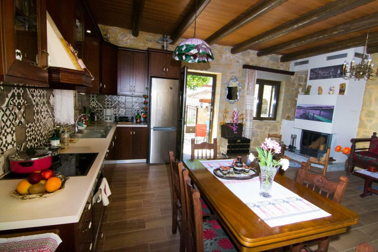 Villa Mansion Rokka Kíssamos Exterior foto