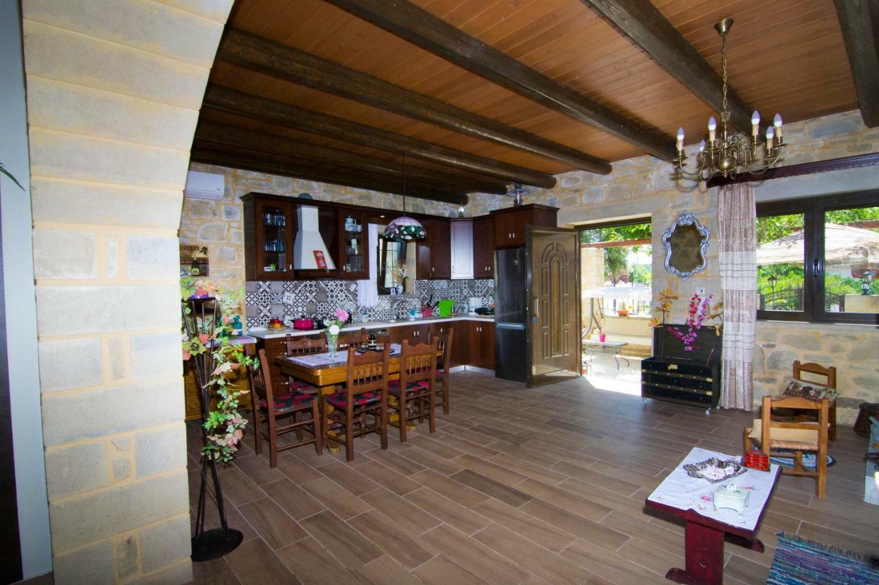 Villa Mansion Rokka Kíssamos Exterior foto